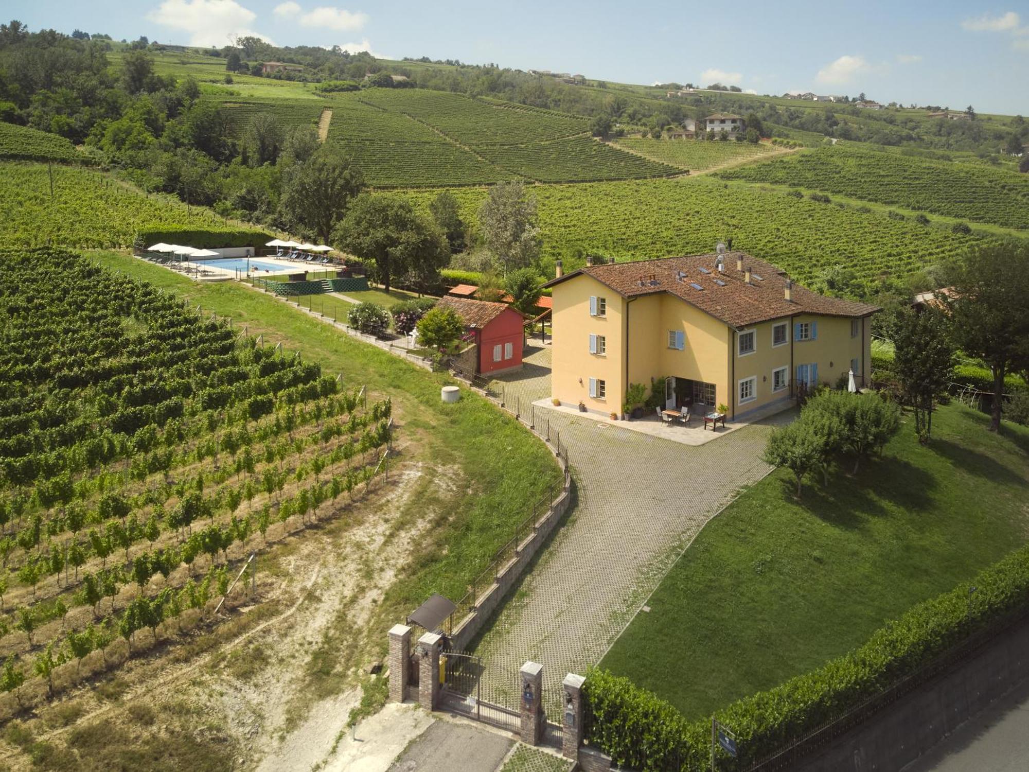 Vila Vigna Dell'Acqua Santo Stefano Belbo Exteriér fotografie