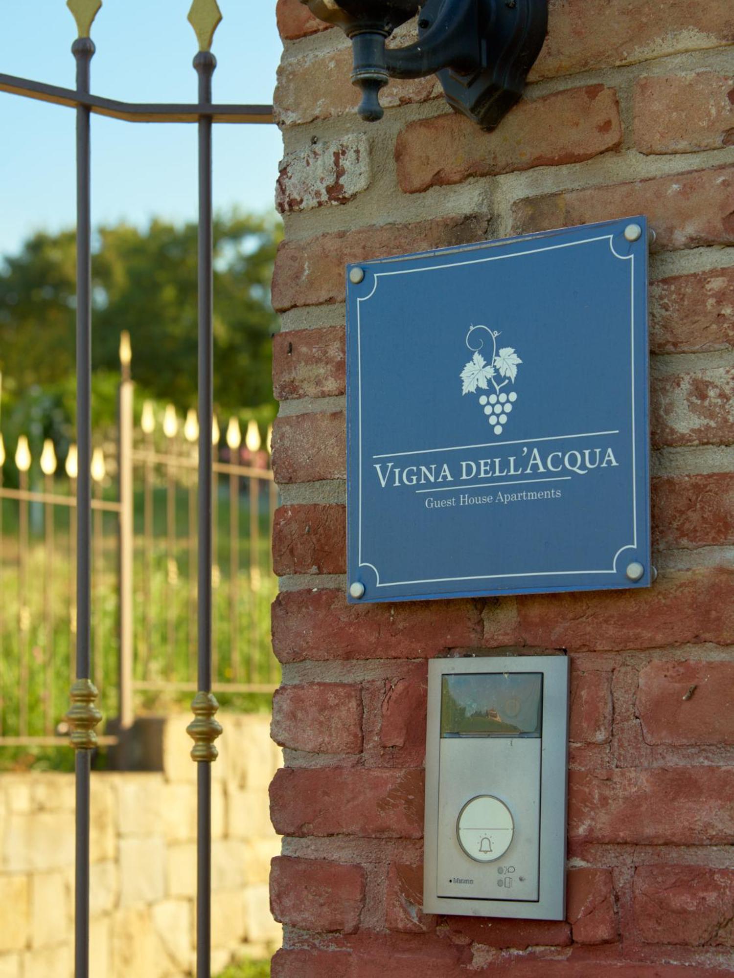 Vila Vigna Dell'Acqua Santo Stefano Belbo Exteriér fotografie